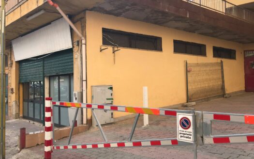 Magazzino zona Quadrivio SpinaSanta